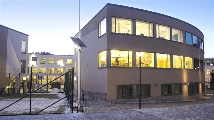 Manillaskolans skolbyggnad.